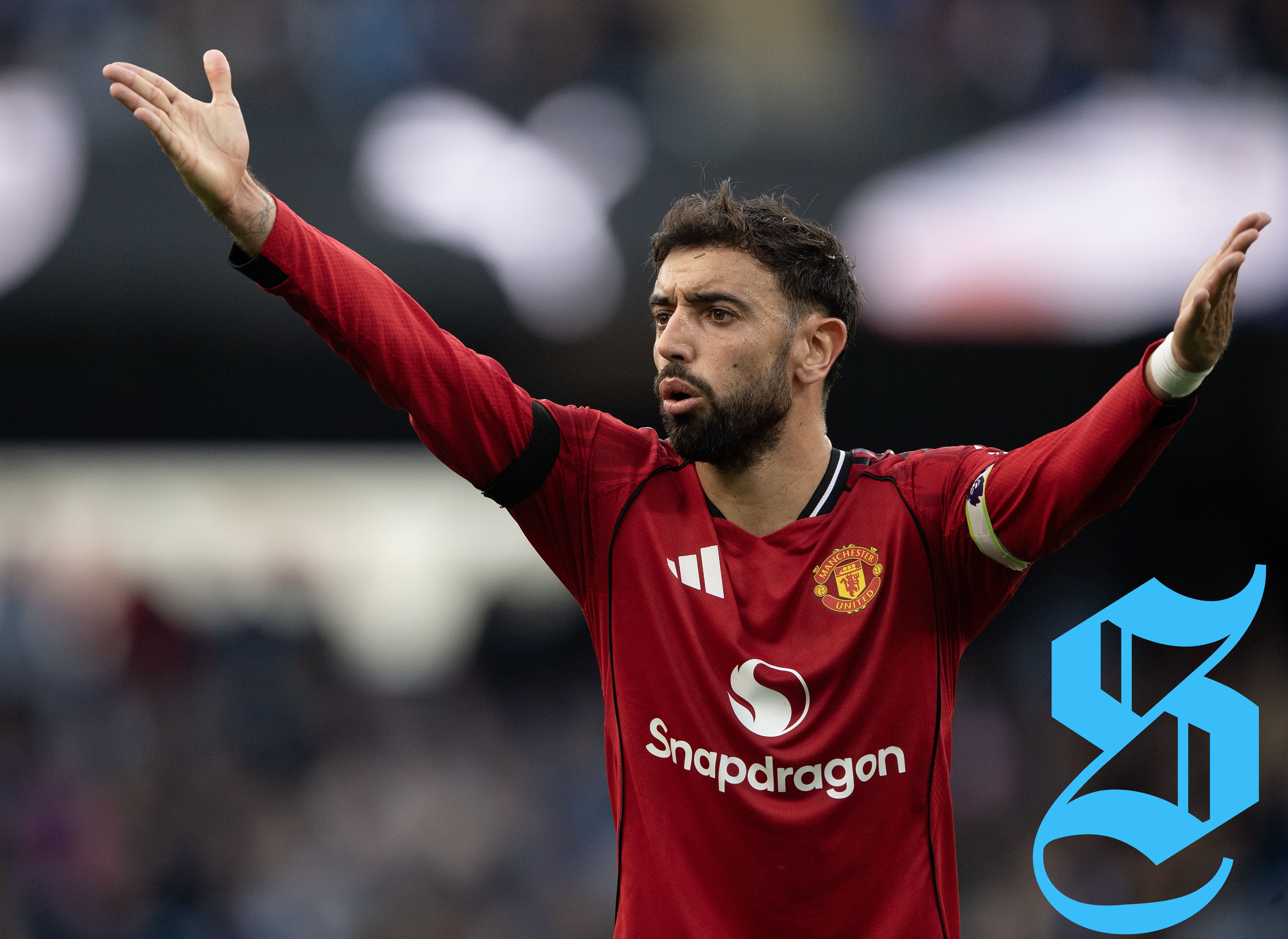 Bruno Fernandes Stays Committed to Manchester United Amid Transfer Speculation